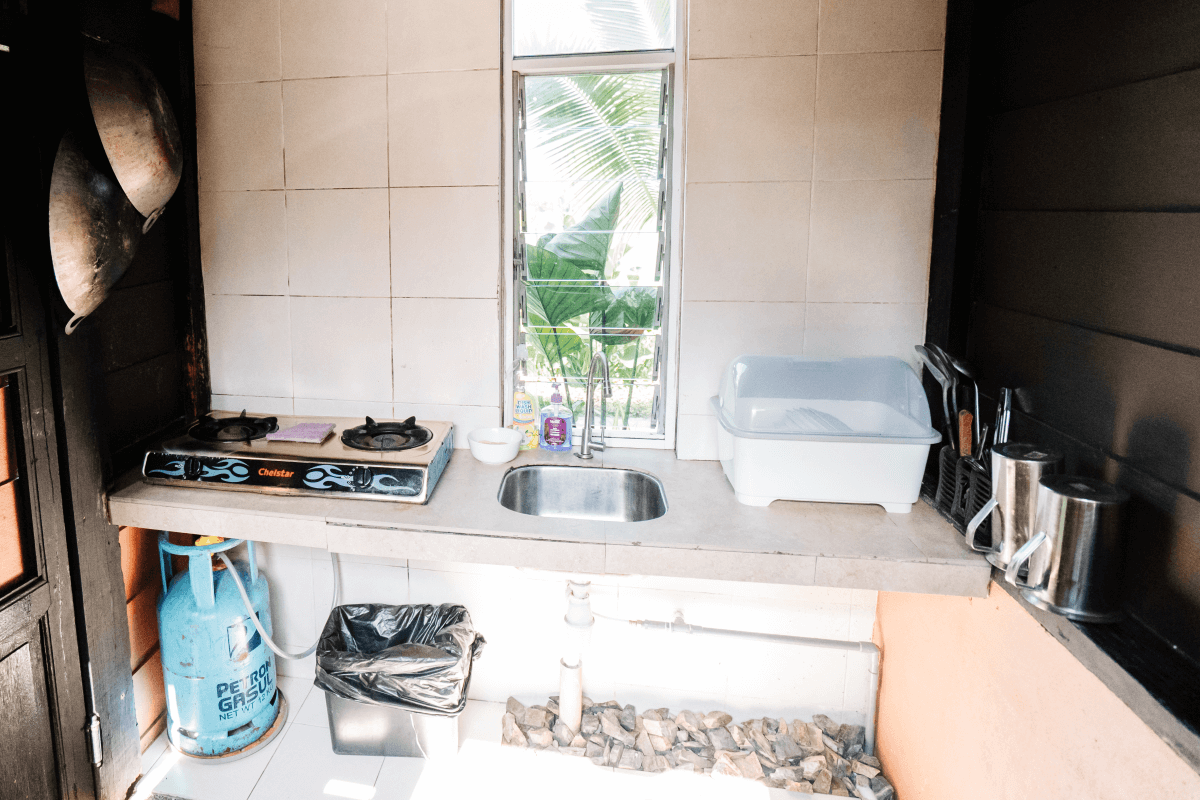 Villa Sawah Erika Pool kitchen (1)