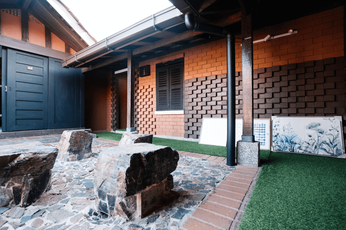 Villa sawah amanda compound (1)